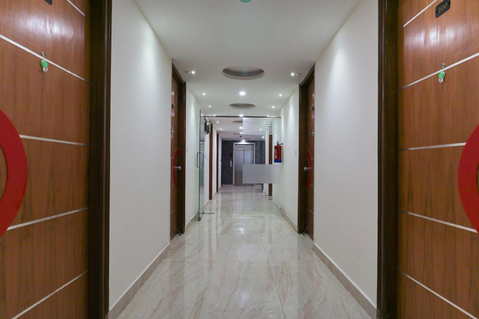 Oyo 76921 Hotel Sakthi Park Inn Hotel *